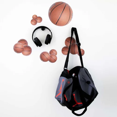 Vista 3 de StikArt 16 calcomanías de pared de baloncesto extraíbles en 7 tamaños (2 a 9.5 pulgadas)