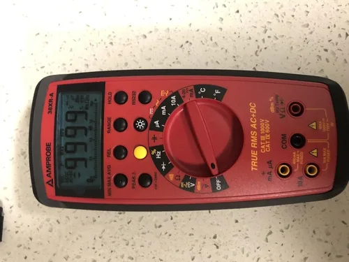 Vista 7 de Amprobe 38XR-A Prof DMM True RMS con interfaz óptica para PC