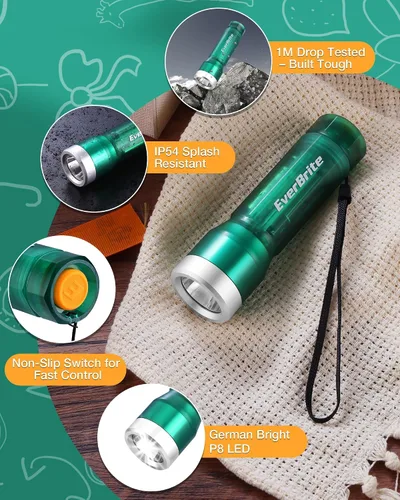Vista 4 de EverBrite Mini linterna, luz LED con 3 modos, 3 pilas AAA incluidas, linterna pequeña resistente al agua para emergencias y campamento, verde