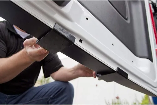 Vista 2 de AAL - Escalera de acceso para puerta trasera de furgoneta (sin perforación) (compatible con Nissan NV con techo estándar)