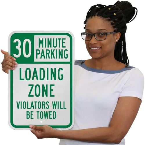 Vista 2 de SmartSign Letrero "30 Minute Parking - Loading Zone, Violators Towed" Aluminio reflectante de grado de ingeniero 3M de 12 x 18 pulgadas