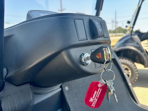 Vista 6 de Monroe - Interruptor de llave único para camiones y automóviles, compatible con carritos de golf ICON