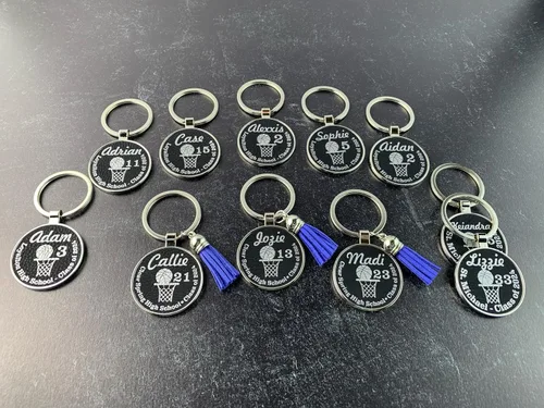 Vista 4 de Basketball Senior Gifts, Basketball Senior Keychain, Basketball Senior Night Gift, Basketball Keychain, Basketball Gifts, Basketball Team