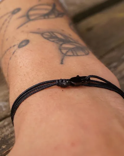 Vista 11 de Made by Nami Nautical Rope Bracelet for Men Waterproof & Adjustable Wrap String Bracelets with Snap Hook Gift for Him