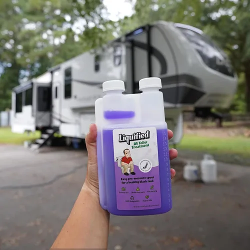 Vista 8 de Liquified RV Toilet Treatment - Digestor para tanque de retención de aguas negras, eliminador de olores, aroma lavanda, Matts RV Reviews, 16 onzas