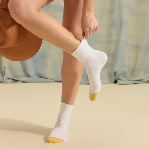 Vista 6 de GOLDTOE Calcetines clásicos para mujer, multipares