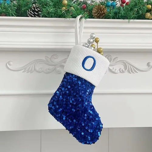 Vista 3 de Calcetines de Navidad para mujer, con lentejuelas, color azul, con letras impresas, regalo