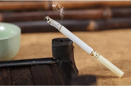 Vista 2 de Cigarrillos herbales - Sin nicotina y sin tabaco Cigarrillos herbales - Alternativa al cigarrillo (5 paquetes/100 cigarrillos)