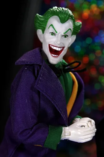 Vista 12 de DC Comics - Figura de acción de The Joker de 8 pulgadas