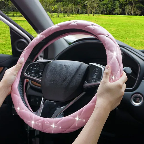 Vista 7 de YOGURTCK Linda funda antideslizante para volante de cuero rosa suave con diamantes y cristales brillantes, universal de 15 pulgadas para mujeres