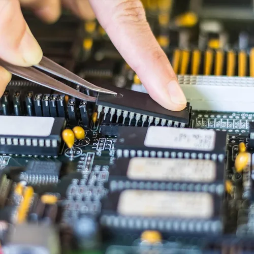 Vista 4 de Adaptador de enchufe de chip IC DIP para soldadura [para placa de circuito PCB] - Paso de 0.100 in, 24 pines redondos, 10 piezas