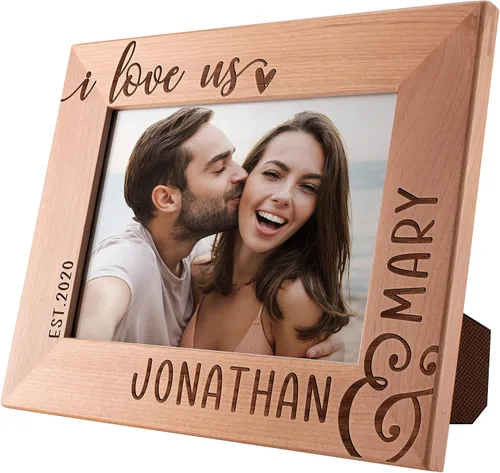 Vista 10 de Regalos de aniversario para él, ella – Marcos de fotos de amor personalizados para parejas con nombre – 4 x 6 – Regalos de San Valentín