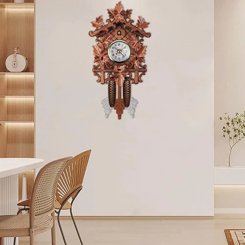 Vista 8 de Surakey Reloj de pared de madera, decoración de reloj pequeño, reloj en forma de cuco, péndulo antiguo tradicional con búho y péndulo, reloj