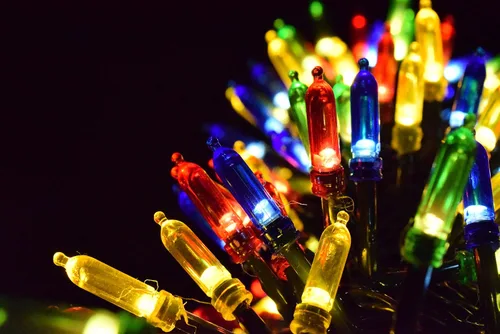 Vista 3 de PRODUCTWORKS Brilliant - Mini luces LED multicolor de 150 luces con cable verde