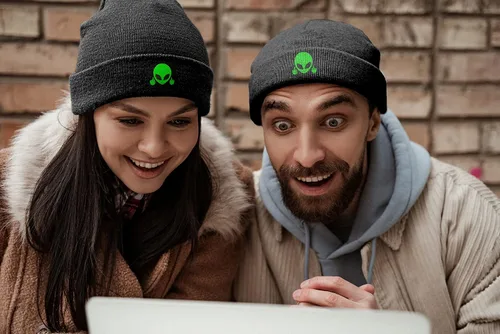 Vista 7 de Gorro suave y holgado, gorro de punto cálido para invierno para hombres y mujeres Verde (Green Alien)