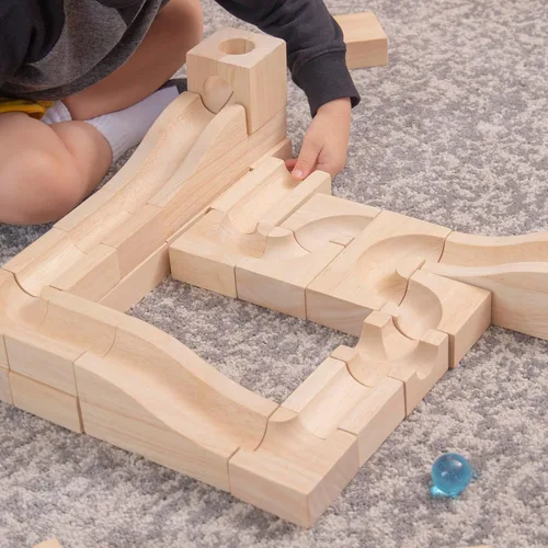 Vista 7 de Guidecraft Bloque de unidades Marble Run - 40 pc. Set: Bloques de aprendizaje educativo de madera de caucho, juguete STEM para niñas y niños