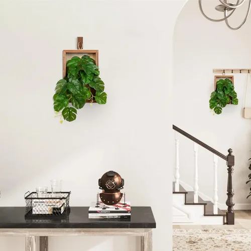 Vista 3 de Plantas colgantes artificiales con marco de madera, paquete de 2 hojas de Monstera