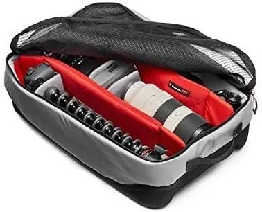 Vista 2 de Manfrotto Reloader Spin-55 Pro Light - Bolsa convertible para cámara 2 en 1, mochila para CSC, DSLR, reflejo profesional, con capacidad para hasta 2