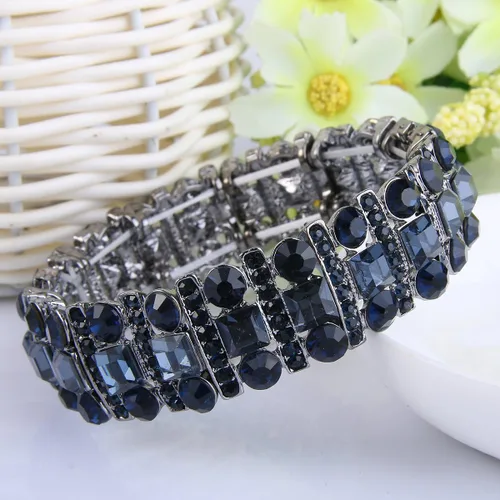 Vista 3 de EVER FAITH Pulsera elástica de cristal austriaco Art Deco de tres capas para novia