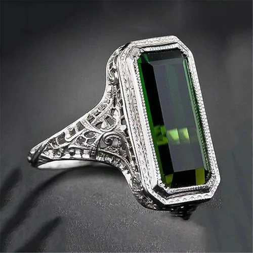 Vista 2 de ChenFeng Anillo de plata 925 hecho a mano con corte baguette con piedra esmeralda verde simulada para hombre y mujer (9)