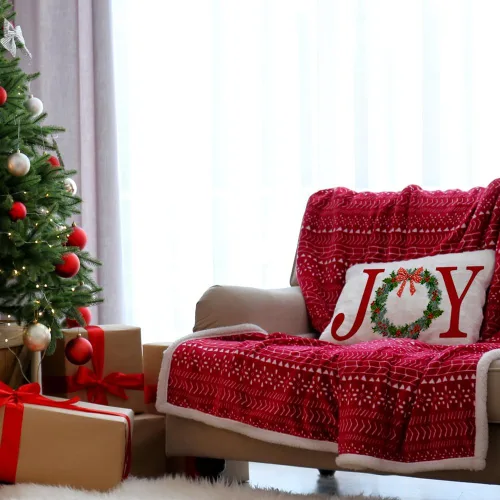 Vista 4 de Ogiselestyle Funda de almohada navideña con corona, 12 x 20 pulgadas, decoración de invierno para sofá