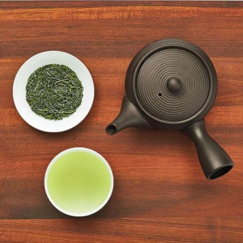 Vista 5 de Senbird Gyokuro Premium - Té verde japonés cultivado en sombra - de Kioto Japón - Té verde imperial de hojas sueltas en lata de té hermético
