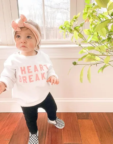 Vista 220 de Traje de San Valentín para bebé, niña, niño, traje de San Valentín, sudadera de manga larga con estampado de corazón