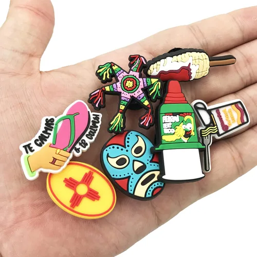 Vista 5 de yiagofy 30 dijes para zapatos de México para hombres y mujeres decoración de zapatos regalos de fiesta pulseras para adultos recuerdos de fiesta