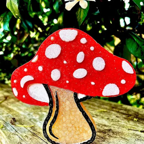 Vista 6 de Molde Freshie de silicona de hongos para velas de automóvil 4 x 4 pulgadas Nature Dot Boho Adolescente Ambientador de Coche a la moda