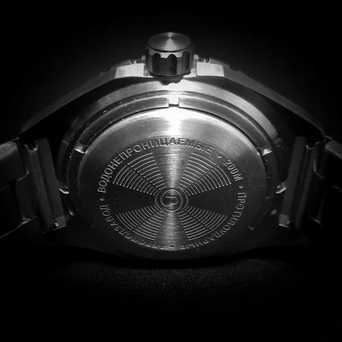 Vista 6 de Vostok Komandirskie 650547 GMT Reloj mecánico automático de buceo automático