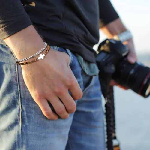 Vista 2 de GAVU Pulsera de cristal con cruz de joyería religiosa