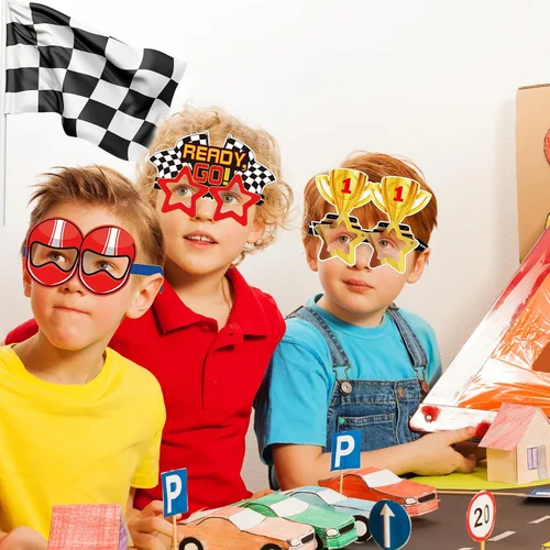 Vista 6 de Paquete de 32 regalos de fiesta de autos de carreras para niños, marcos de gafas de papel de carreras con bandera a cuadros para suministros