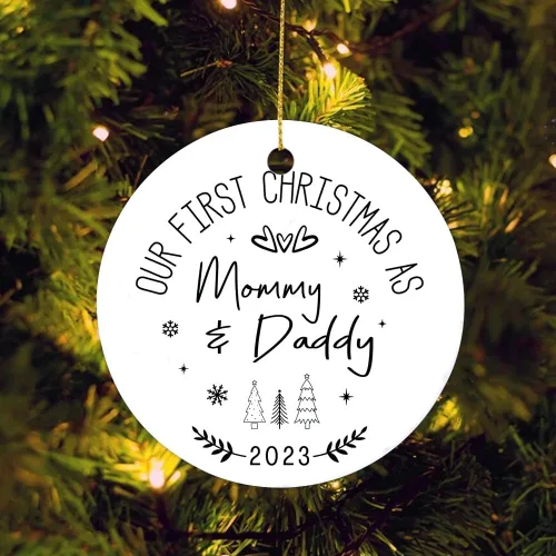 Vista 13 de Adorno de Navidad personalizado para familia, adorno de calcetín de Navidad, adorno familiar para nietos, adorno de Navidad familiar 2023