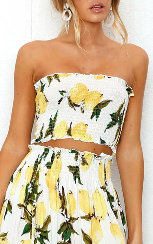 Vista 6 de Angashion - Traje de 2 piezas con camiseta corta y falda larga, diseño floral