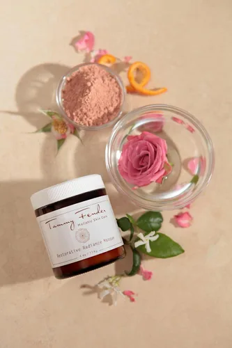 Vista 4 de TAMMY FENDER - Mascarilla restauradora Radiance Natural, orgánica, libre de crueldad, no tóxica Hidrata, rejuvenece y calma Mascarilla facial