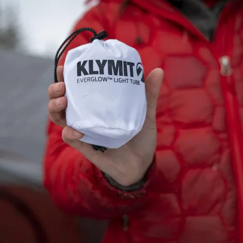 Vista 4 de KLYMIT Everglow - Tubo de luz LED Linterna de campamento portátil e inflable para seguridad al aire libre, resistente al agua, perfecta