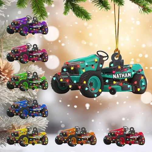 Vista 10 de Adornos de Navidad personalizados para cortacésped 2024, adorno de cortacésped con nombre personalizado con luces de Navidad, adornos de cortacésped