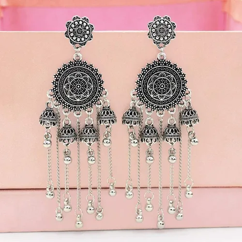 Vista 6 de Juego de 6 pares de aretes colgantes étnicos indios Jhumka Jhumki para mujer, vintage, plata y oro, largos con borlas, aretes de campana, joyería