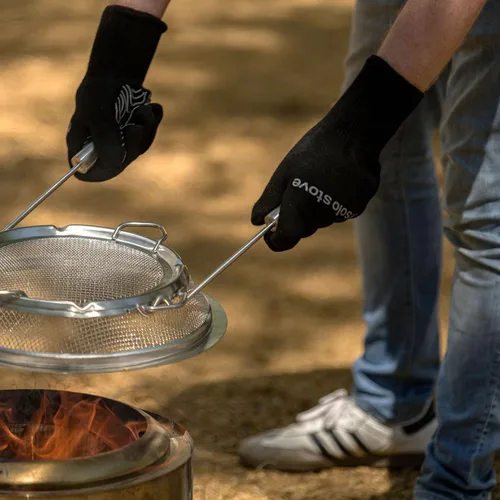 Vista 6 de Solo Stove Guantes de alto calor, guantes para parrilla/barbacoa, guantes para horno, resistentes al calor hasta 450 °F, antideslizantes