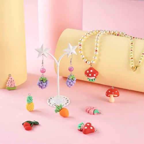 Vista 6 de Mega Pet 40 dijes de resina de frutas y verduras, fresa, piña, uva, cereza, resina, hongos, zanahoria, para bricolaje, collares, pulseras, aretes