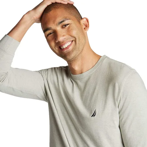 Vista 4 de Nautica Camiseta de manga larga con cuello redondo para hombre, Gris Caliente
