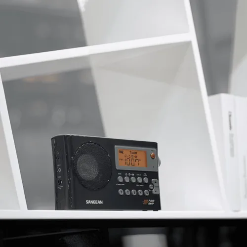 Vista 4 de Sangean Radio portátil PR-D4W