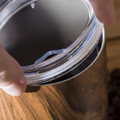 Vista 3 de Sipworks Vaso de vino de acero inoxidable: copa de vino sin tallo aislada al vacío de doble pared con tapa, 12 onzas, juego de 2, caoba/oro rosa