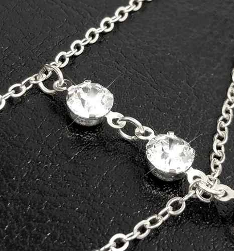 Vista 3 de Suyi Elegante pulsera de cristal para el dedo con arnés de mano