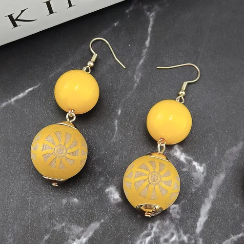 Vista 5 de Bocar Juego de Collar, Aretes y Pulsera de 3 Capas con Cuentas Gruesas, Conjunto de Joyería de Collar de Mujer de Múltiples Capas de Moda Amarillo