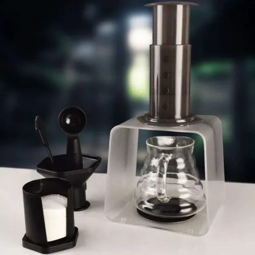 Vista 7 de CAFEMASY - Soporte de filtro de café para filtro Aeropress, 742 filtros de papel de repuesto con soporte para filtros negros, filtro de metal