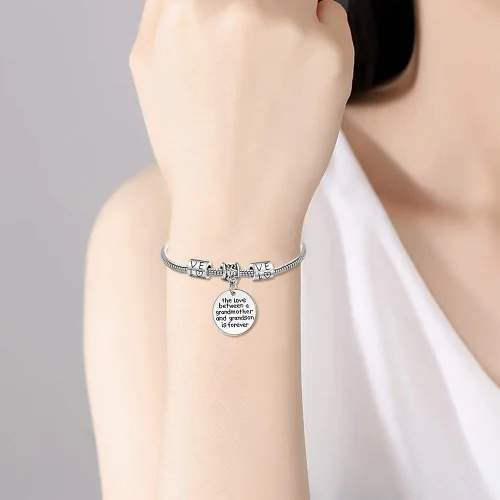 Vista 6 de Brazalete con colgante "Love between a Grandmother and Grandson is Forever