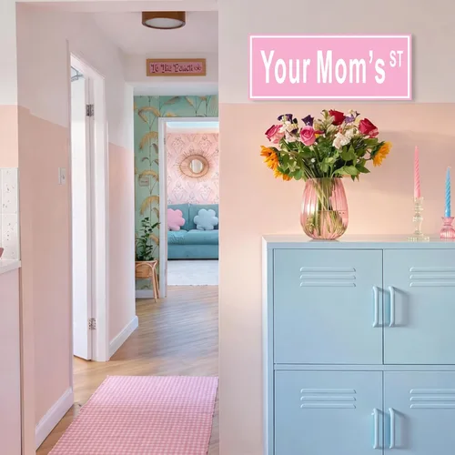 Vista 6 de Decoración de habitación preppy, letrero de texto en inglés "Your Mom's St Sign" - Decoración de habitación para niñas adolescentes, 6 x 15 pulgadas
