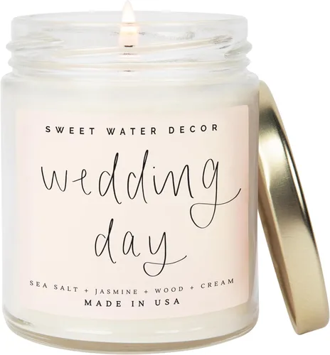 Vista 15 de Sweet Water Decor Vela In My Engaged Era - Regalos de compromiso y despedida de soltera para ella - Vela de soja de 9 oz en frasco transparente