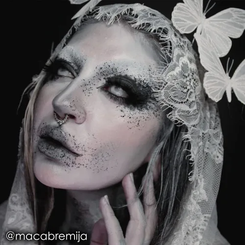 Vista 105 de Barra de maquillaje CreamBlend de Mehron